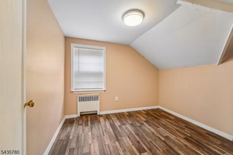 1030 Jassamine Way Fort Lee NJ 07024