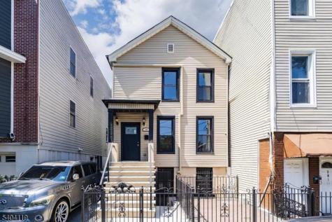 299 Halladay Street Jersey City NJ 07304