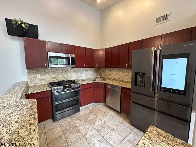 111 Lindsey Court Franklin NJ 08823