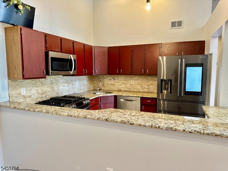 111 Lindsey Court Franklin NJ 08823