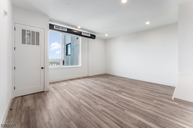 55 Washington Street East Orange NJ 07017