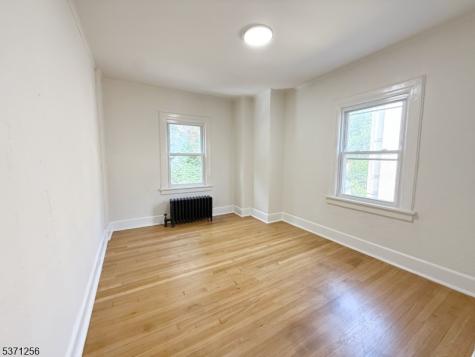 166 Washington Place Ridgewood Village NJ 07450