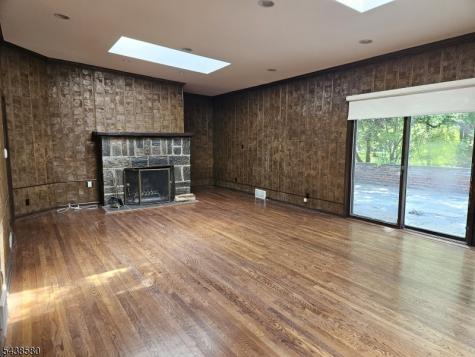 218 Devon Road Essex Fells NJ 07021