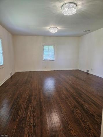 218 Devon Road Essex Fells NJ 07021