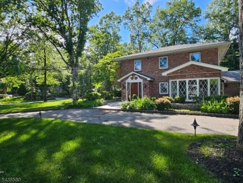 218 Devon Road Essex Fells NJ 07021
