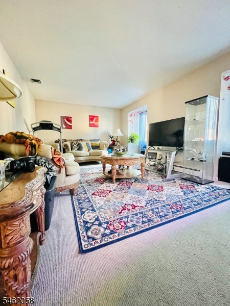 17 Andrew Court Bloomfield NJ 07003