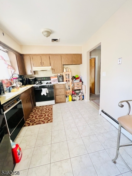 17 Andrew Court Bloomfield NJ 07003