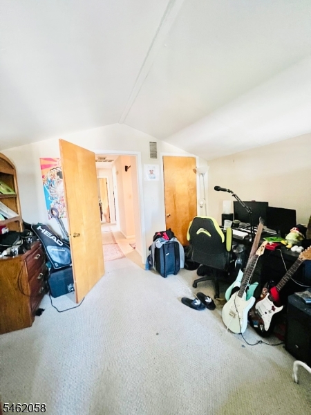 17 Andrew Court Bloomfield NJ 07003