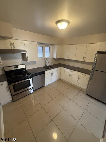 728 Eaton Street Elizabeth NJ 07202
