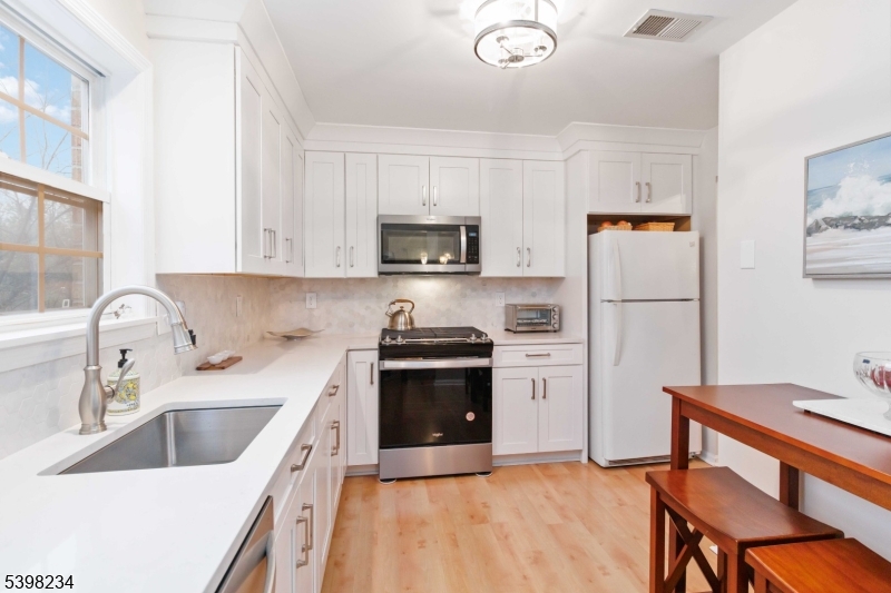 262 Vista Drive Hanover NJ 07927