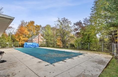 262 Vista Drive Hanover NJ 07927