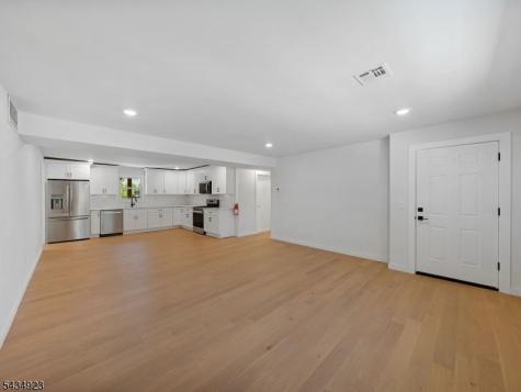 3 Meadow Road Edison NJ 08817