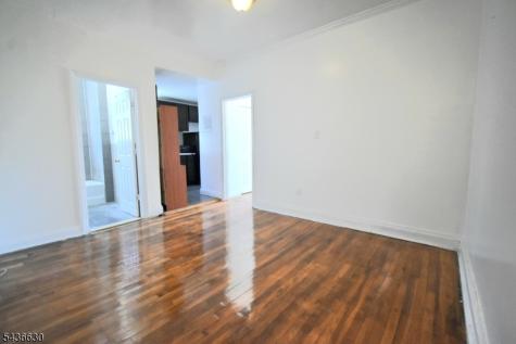 161 Augusta Street Irvington NJ 07111