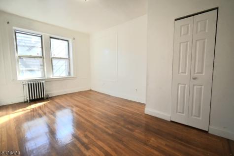 161 Augusta Street Irvington NJ 07111