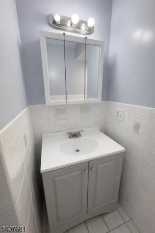 28 Branford Street Newark NJ 07114
