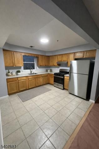 28 Branford Street Newark NJ 07114