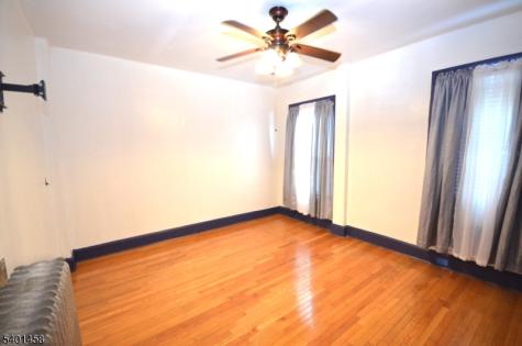 572 E 25th Street Paterson NJ 07514