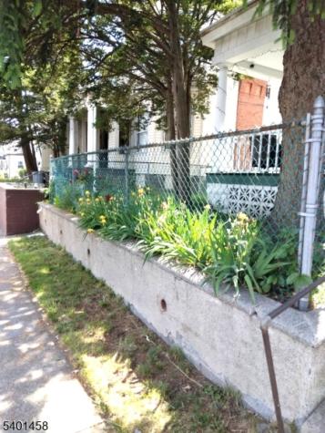 572 E 25th Street Paterson NJ 07514