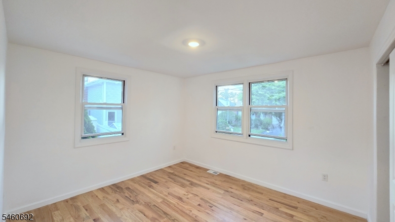 76 Baldwin Place Belleville NJ 07109