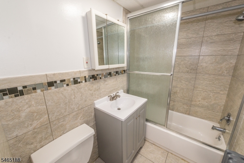 169 Woodside Avenue Newark NJ 07104