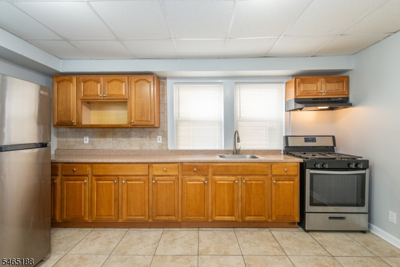 169 Woodside Avenue Newark NJ 07104