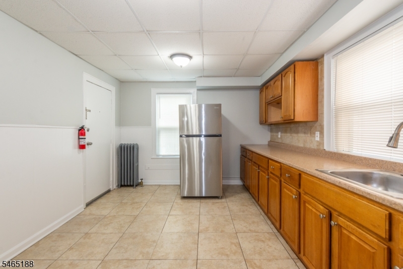 169 Woodside Avenue Newark NJ 07104
