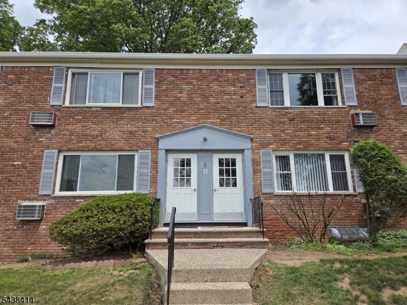11 Wedgewood Drive Verona NJ 07044
