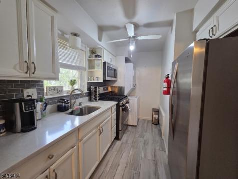 11 Wedgewood Drive Verona NJ 07044
