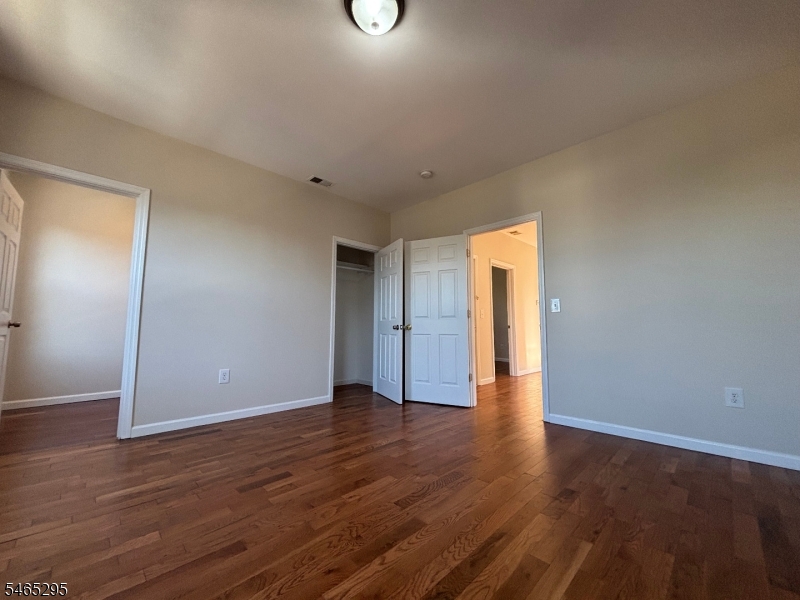 225 Ripley Place Elizabeth NJ 07206