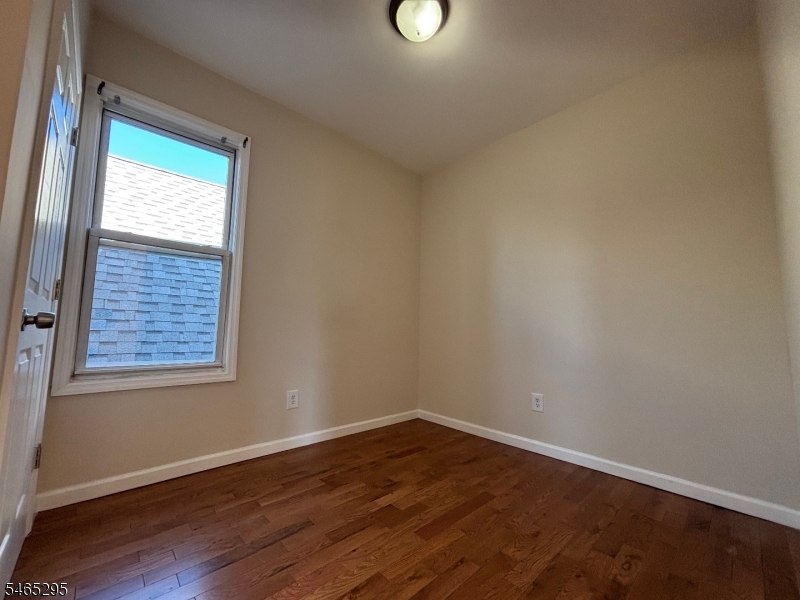 225 Ripley Place Elizabeth NJ 07206