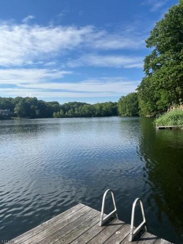 11 Crystal Road Mountain Lakes NJ 07046
