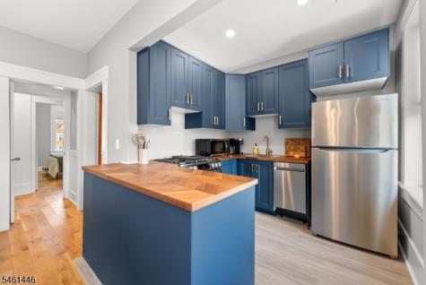 32 Willowdale Avenue Montclair NJ 07042