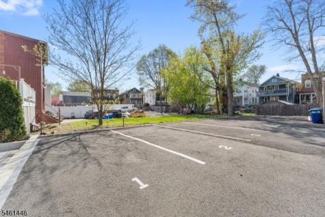 32 Willowdale Avenue Montclair NJ 07042