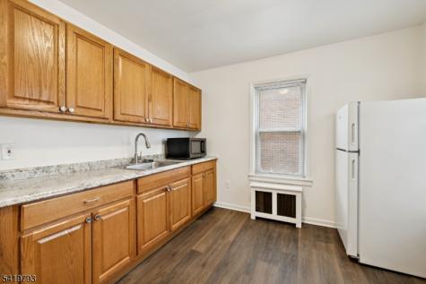 289 Hilton Avenue Union NJ 07088