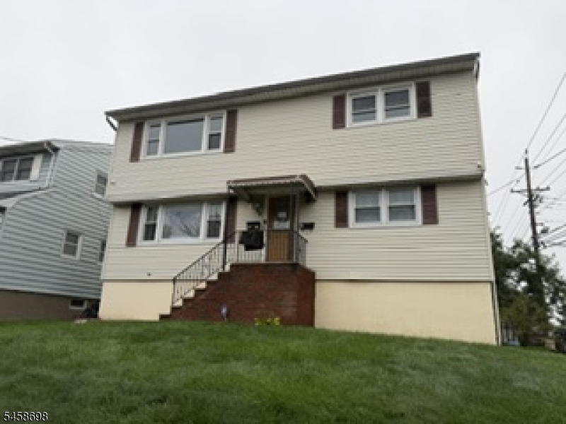 35 Sanford Street Clifton NJ 07011