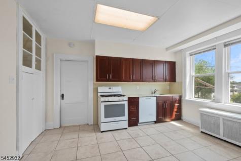 60 Elmwood Avenue Montclair NJ 07042