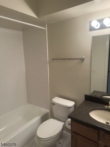 46 Smith Field Ct Ondo Bernards NJ 07920