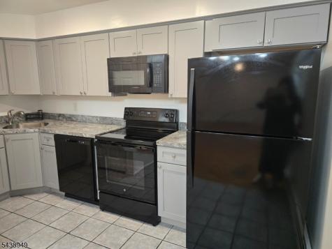 88 Boulevard Passaic NJ 07055