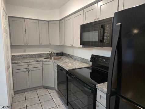 88 Boulevard Passaic NJ 07055