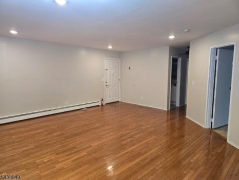 88 Boulevard Passaic NJ 07055