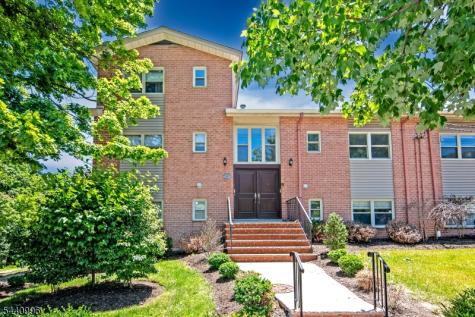 29 Upper Mountain Avenue Montclair NJ 07042
