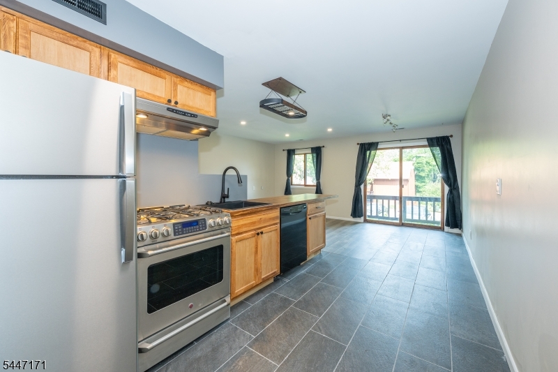 7 Sugar Loaf Court Vernon NJ 07462