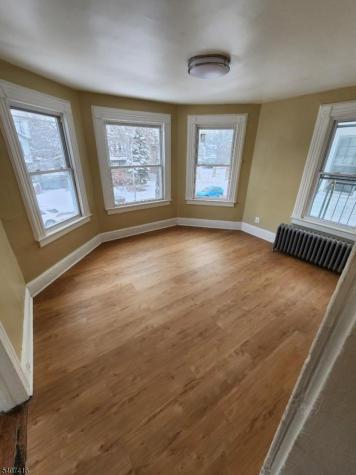 143 S Clinton Street East Orange NJ 07018