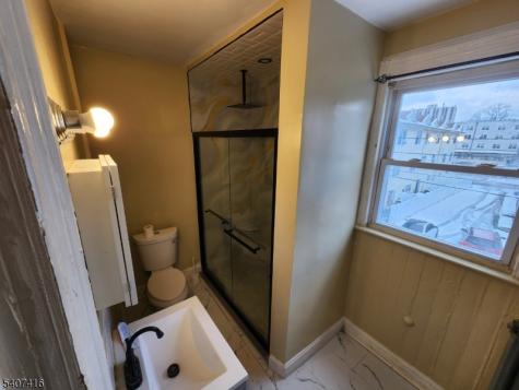 143 S Clinton Street East Orange NJ 07018