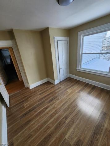 143 S Clinton Street East Orange NJ 07018