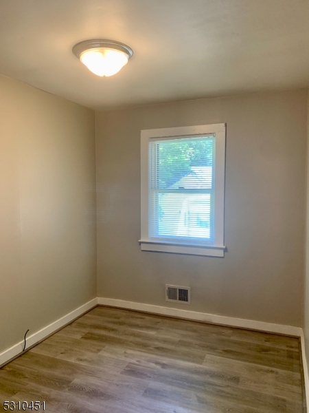 8 Lakeland Drive Hopatcong NJ 07843