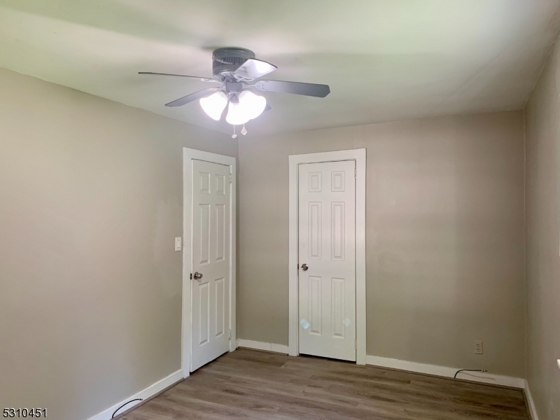 8 Lakeland Drive Hopatcong NJ 07843