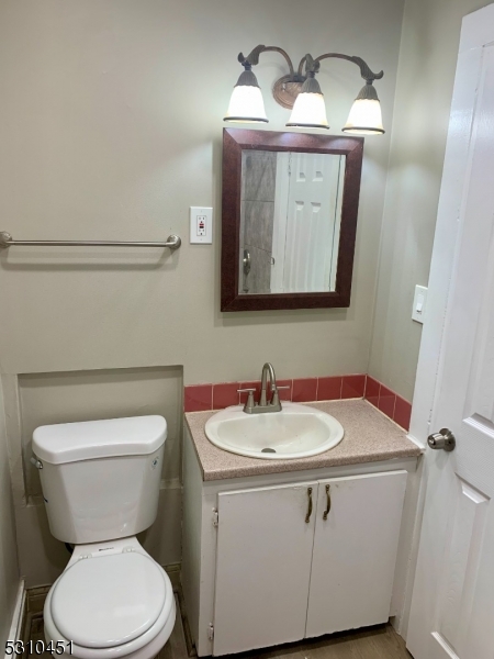 8 Lakeland Drive Hopatcong NJ 07843