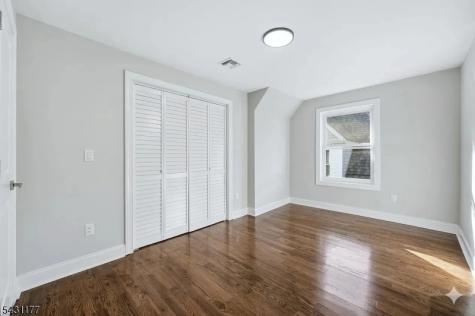46 Eppirt Street East Orange NJ 07018