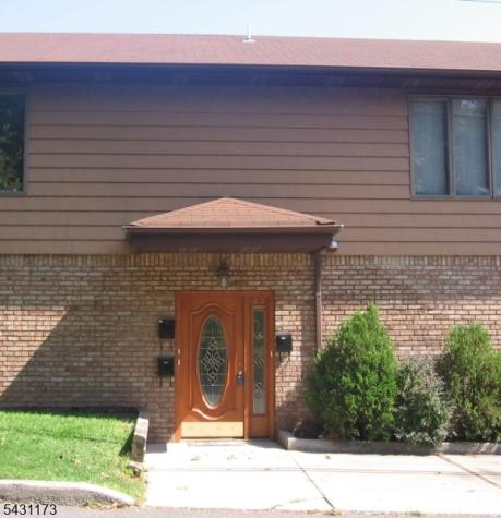 4 Hamilton Avenue Lodi NJ 07644